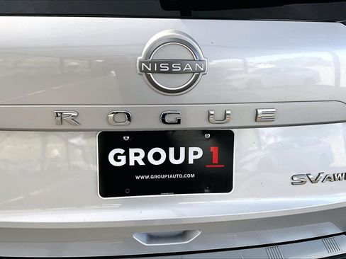 Certified 2023 Nissan Rogue SV w/ SV Premium B Package AWD/4WD image 10