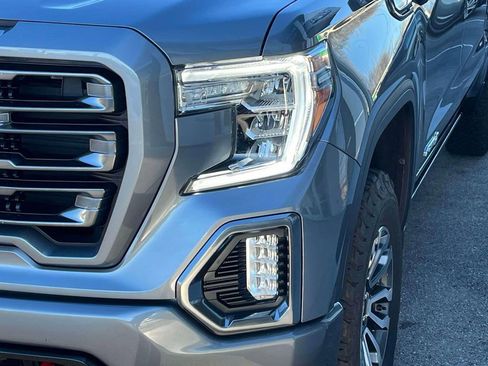 Used 2021 GMC Sierra 1500 AT4 w/ AT4 Preferred Package AWD/4WD image 9