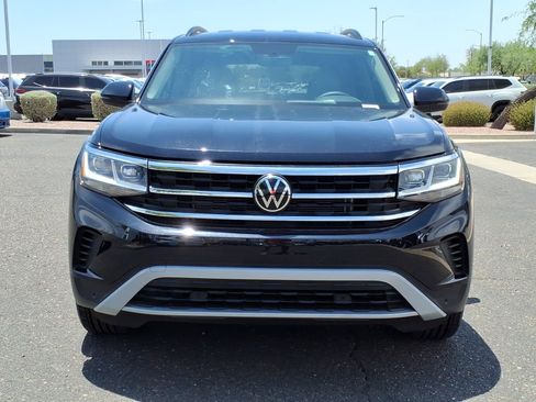Certified 2023 Volkswagen Atlas SE FWD image 2