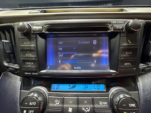 Used 2013 Toyota RAV4 XLE image 28