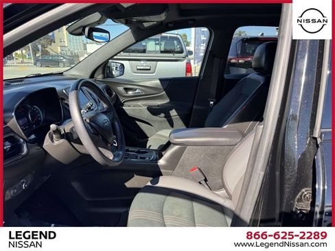 Used 2022 Chevrolet Equinox RS image 11