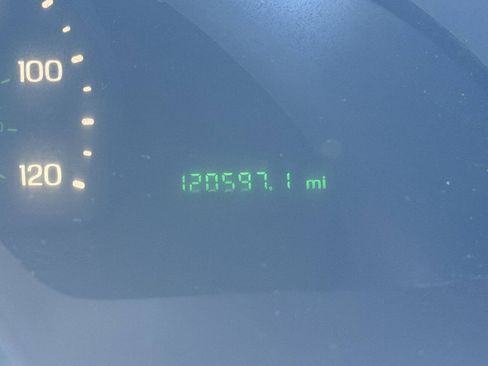 Used 1998 Lincoln Continental FWD image 12