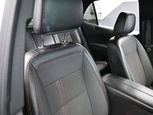 Used 2023 Chevrolet Equinox RS FWD image 39