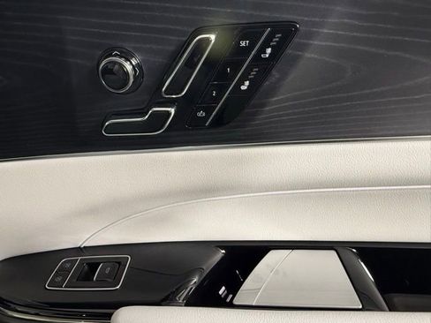 New 2026 Cadillac Lyriq Sport image 36