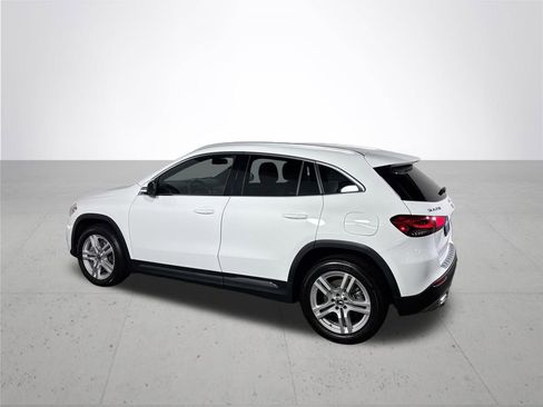 Used 2023 Mercedes-Benz GLA 250 4MATIC image 8