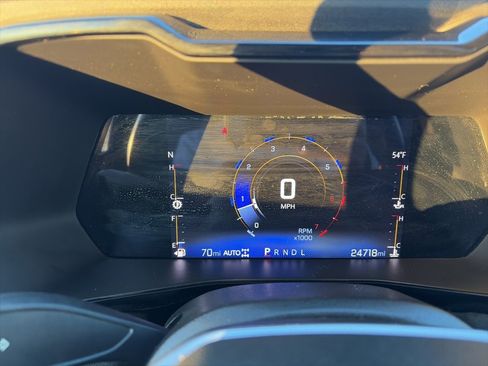 Used 2023 Chevrolet Colorado Z71 w/ Z71 Convenience Package 2 image 15