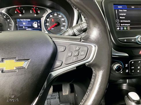 Used 2020 Chevrolet Equinox LT image 19