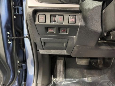 Used 2018 Subaru Forester 2.5i Touring image 30