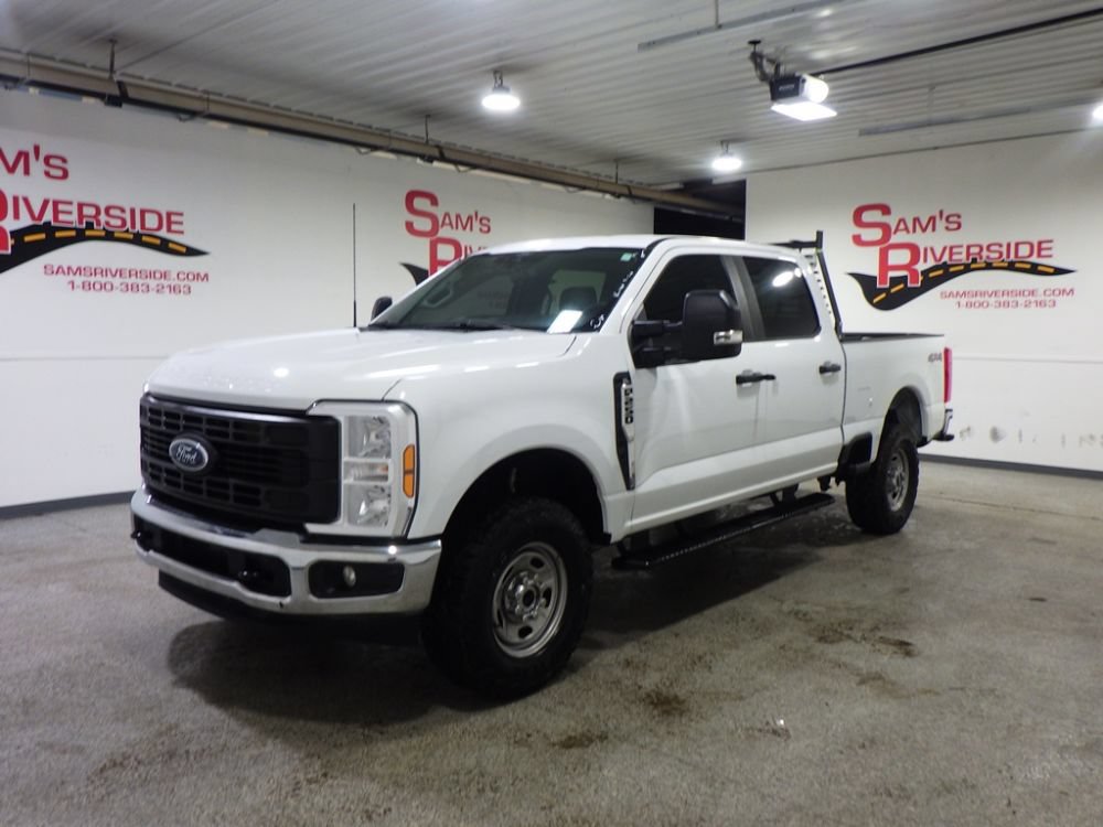 Used 2026 Ford F250 XL w/ XL Off-Road Package AWD/4WD image 1