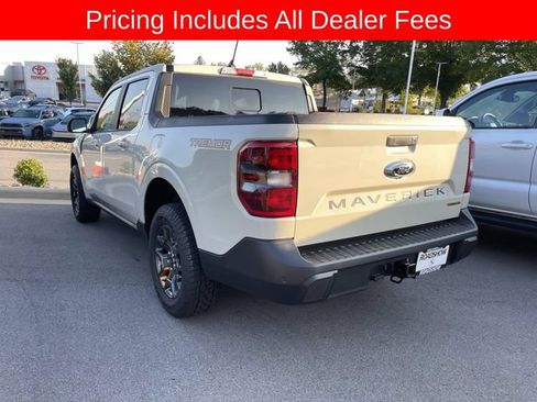Used 2024 Ford Maverick Tremor w/ Tremor Off-Road Package AWD/4WD image 7