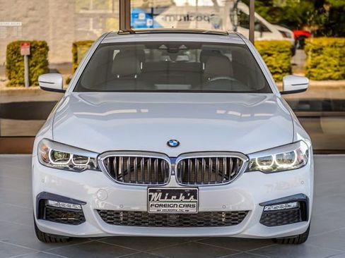 Used 2018 BMW 540i w/ M Sport Package RWD image 5
