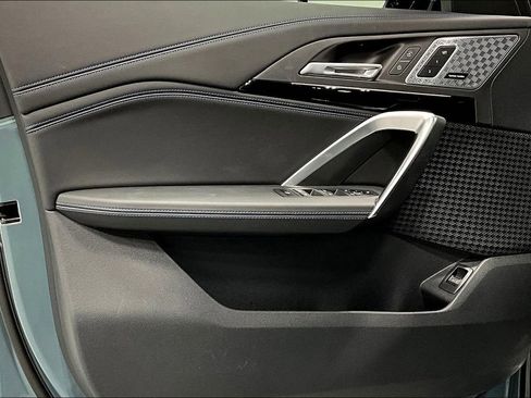 Used 2025 BMW X1 M35i w/ Premium Package image 21