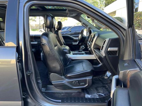 Used 2017 Ford F150 Lariat w/ Equipment Group 502A Luxury image 34