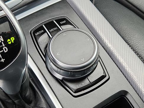 Used 2018 BMW X5 xDrive50i w/ M Sport Package image 27