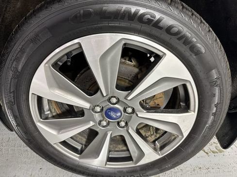 Used 2023 Ford Escape Platinum w/ Class II Trailer Tow Package AWD/4WD image 5