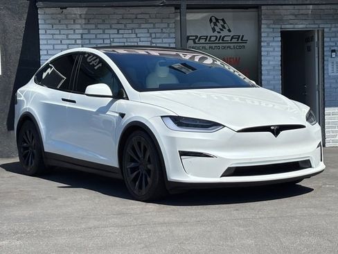 Used 2022 Tesla Model X AWD/4WD image 7