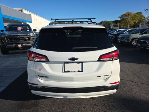 Used 2023 Chevrolet Equinox RS w/ RS Leather Package image 5