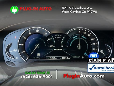 Used 2019 BMW 530e xDrive w/ Premium Package AWD/4WD image 22