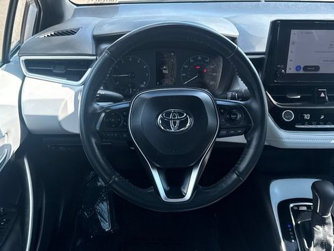 Used 2024 Toyota Corolla SE FWD image 12