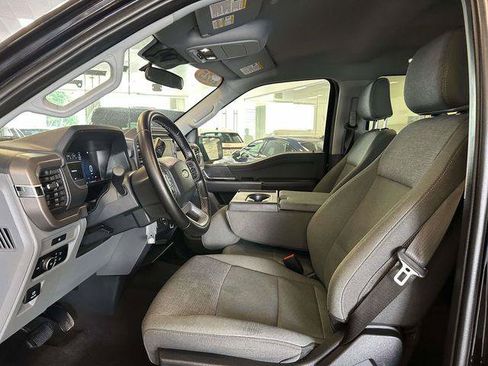 Used 2025 Ford F150 XLT w/ Equipment Group 301A Standard AWD/4WD image 17