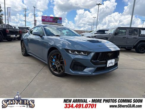 Used 2024 Ford Mustang GT Premium RWD image 1