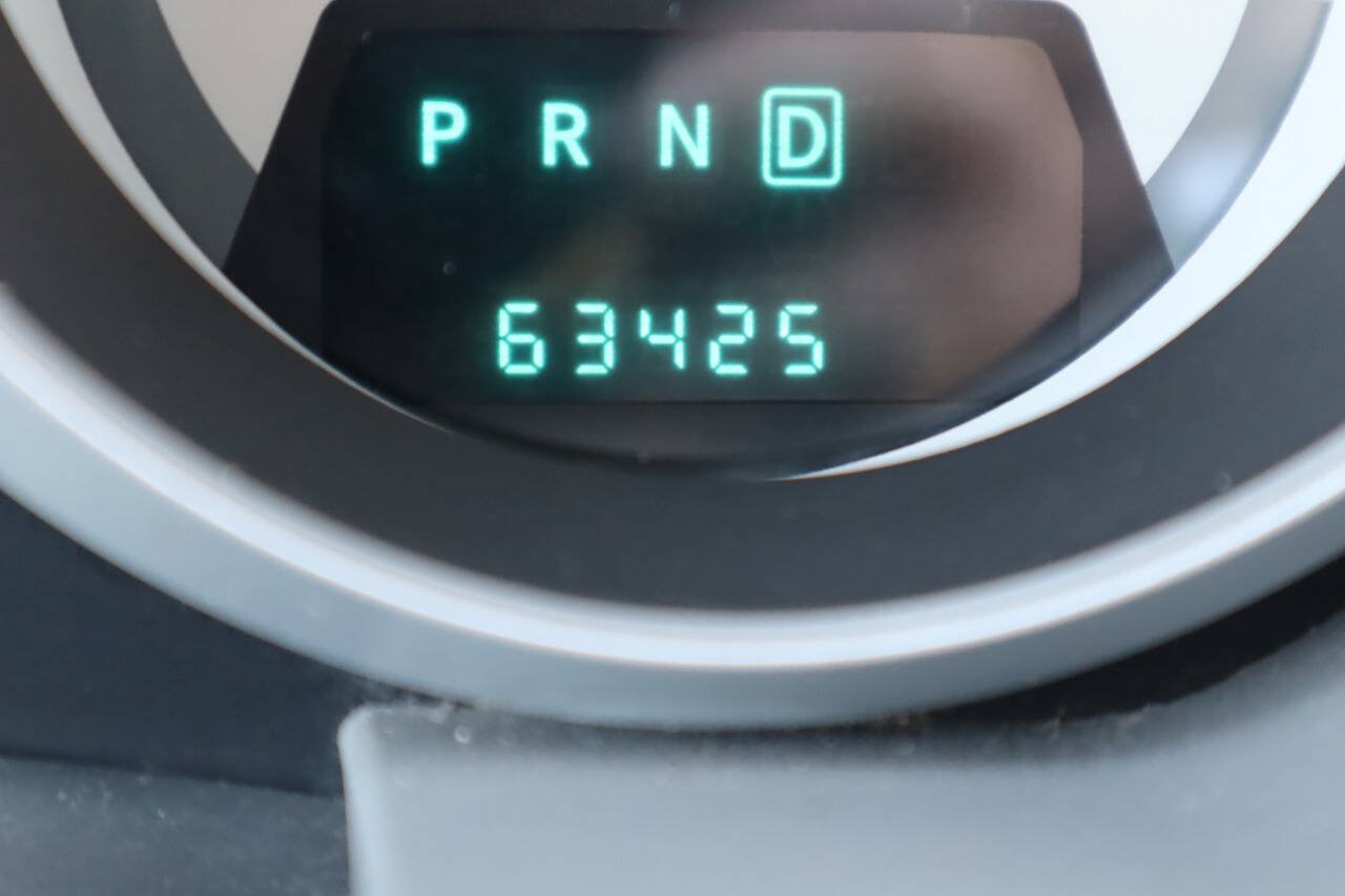 Used 2010 Dodge Grand Caravan SE FWD image 36