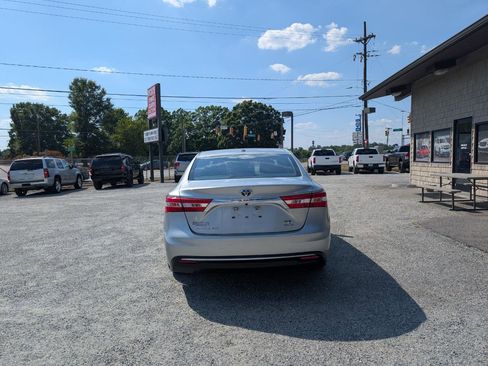 Used 2015 Toyota Avalon XLE Touring FWD image 8