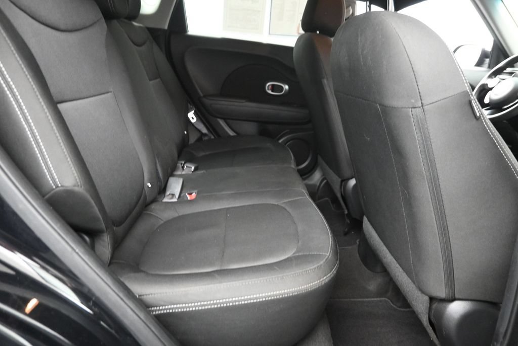 Used 2019 Kia Soul w/ Convenience Package FWD image 10