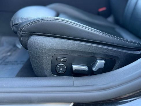 Used 2025 BMW 840i 840 w/ M Sport Professional Package image 26