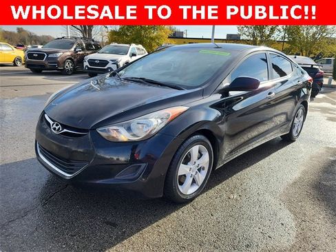 Used 2011 Hyundai Elantra GLS w/ Navigation Pkg 4 image 7