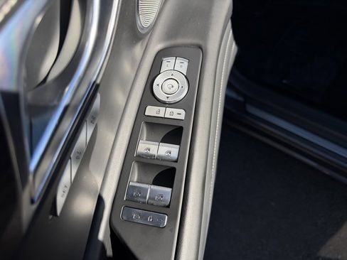 Used 2021 Genesis GV80 3.5T w/ Prestige Package 07 image 14