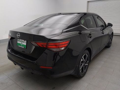 Used 2025 Nissan Sentra SV w/ All-Weather Package FWD image 9