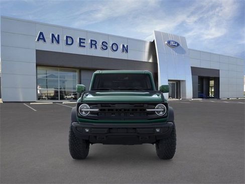 New 2025 Ford Bronco Outer Banks w/ Sasquatch Package image 6