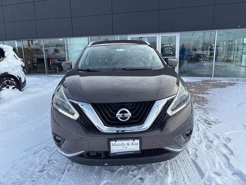 Used 2018 Nissan Murano SL w/ Moonroof Package image 2