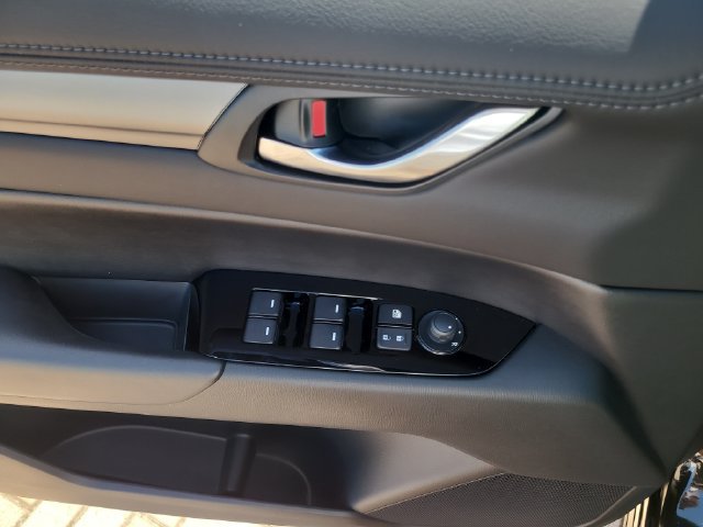 Used 2025 MAZDA CX-5 AWD 2.5 S w/ Preferred Package image 19