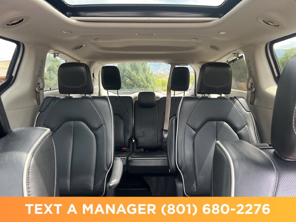 Used 2023 Chrysler Pacifica Limited w/ Uconnect Theater Family Group AWD/4WD image 29