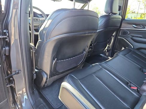 Used 2024 Jeep Grand Cherokee Limited 4xe AWD/4WD image 16