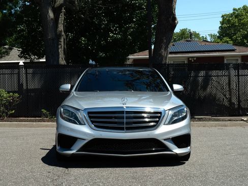 Used 2014 Mercedes-Benz S 63 AMG 4MATIC Sedan image 23