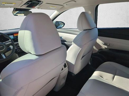New 2026 Hyundai Tucson Blue SE image 16