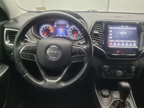 Used 2019 Jeep Cherokee Limited image 22