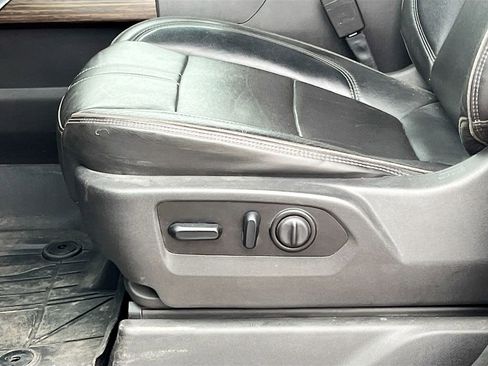 Used 2021 Chevrolet Silverado 1500 High Country w/ Technology Package image 20