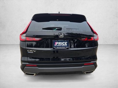 Used 2025 Honda CR-V Sport image 6