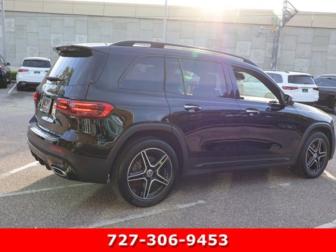 Certified 2024 Mercedes-Benz GLB 250 image 10