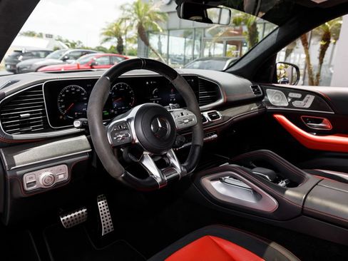 Used 2022 Mercedes-Benz GLE 63 AMG S image 9