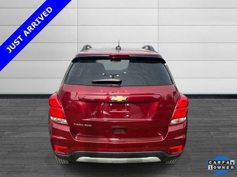 Used 2022 Chevrolet Trax LT w/ Driver Confidence Package image 3
