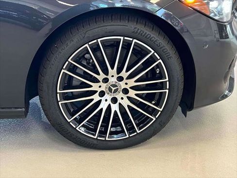 Used 2024 Mercedes-Benz C 300 4MATIC Sedan image 7