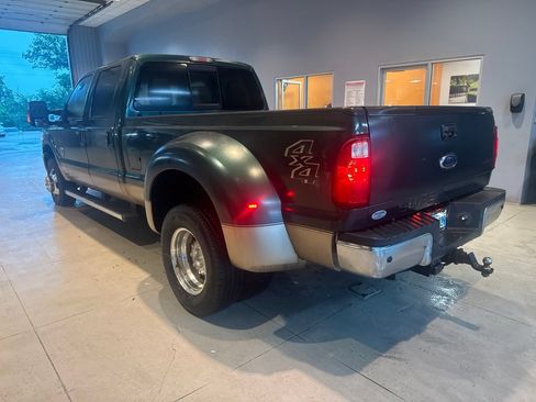 Used 2011 Ford F350 Lariat w/ Lariat Interior Pkg AWD/4WD image 2