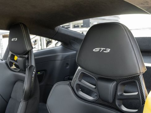 Certified 2023 Porsche 911 GT3 image 22