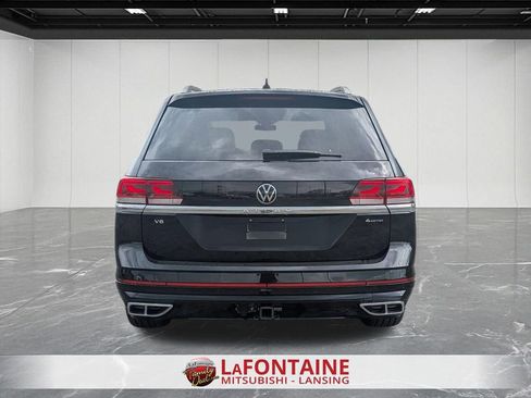 Used 2023 Volkswagen Atlas SEL Premium AWD/4WD image 4