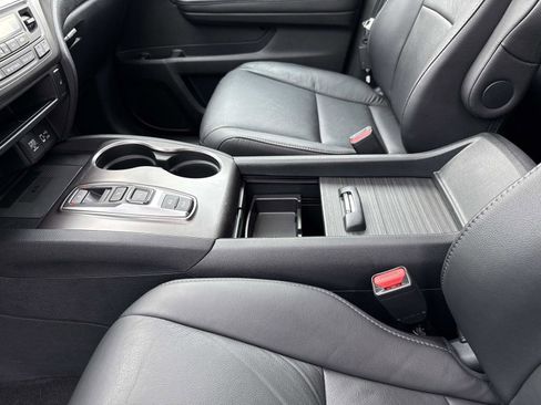 Used 2022 Honda Pilot Special Edition image 15